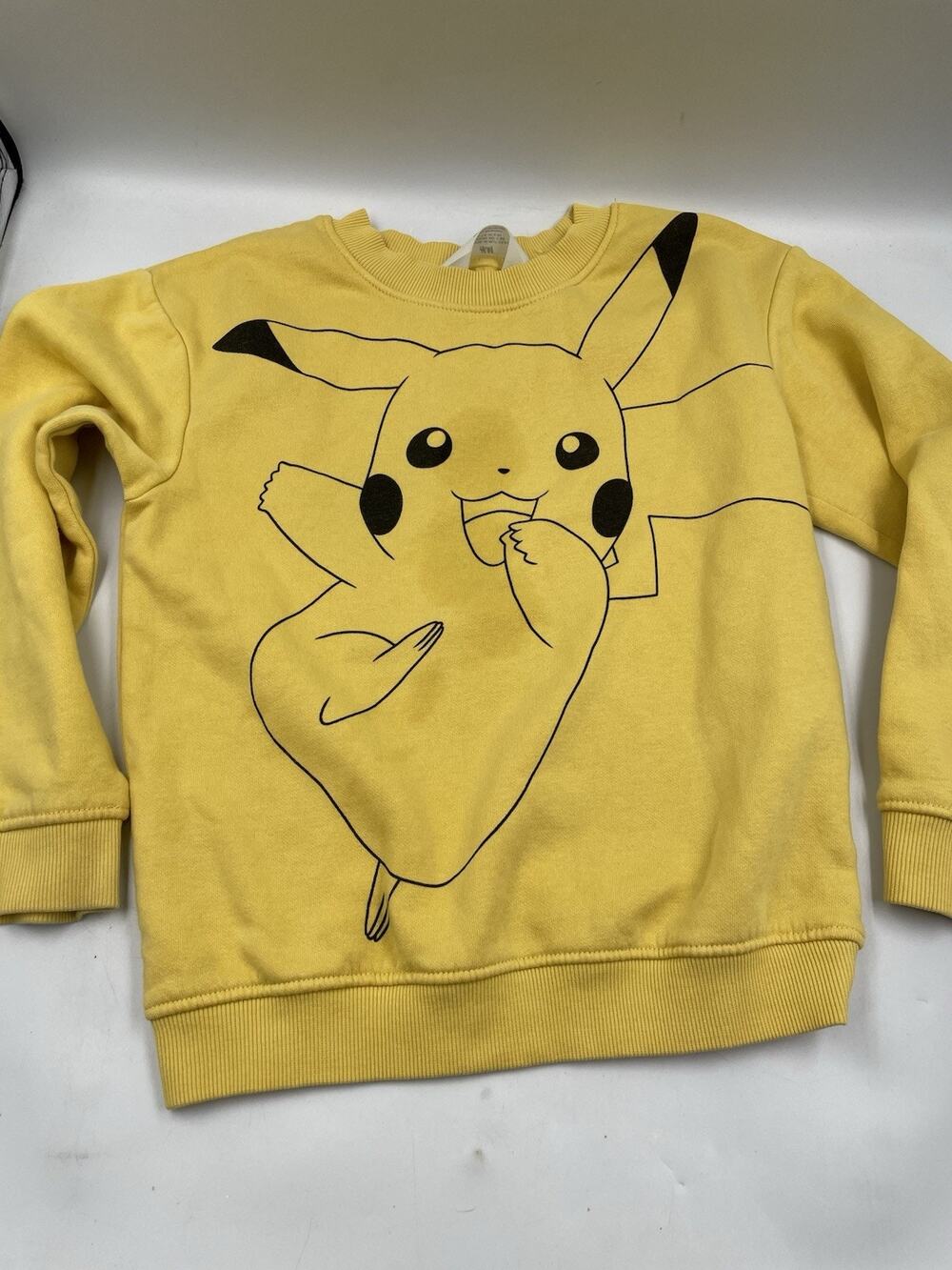 H&M Boys’ Crewneck Sweater Pokemon Pikachu Size 6X/7